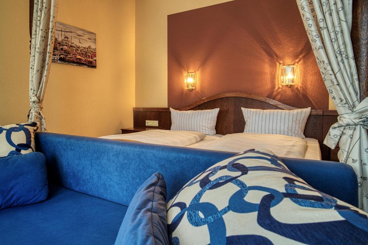 Reichels Parkhotel Бад-Виндсхайм Экстерьер фото