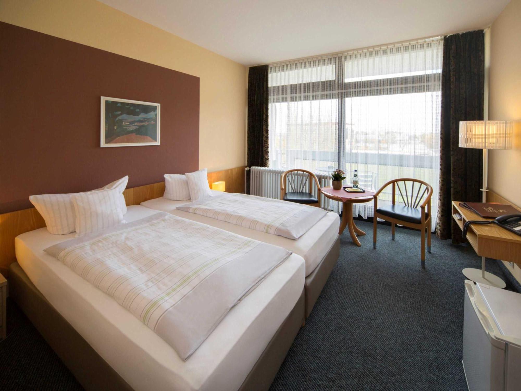 Reichels Parkhotel Бад-Виндсхайм Экстерьер фото