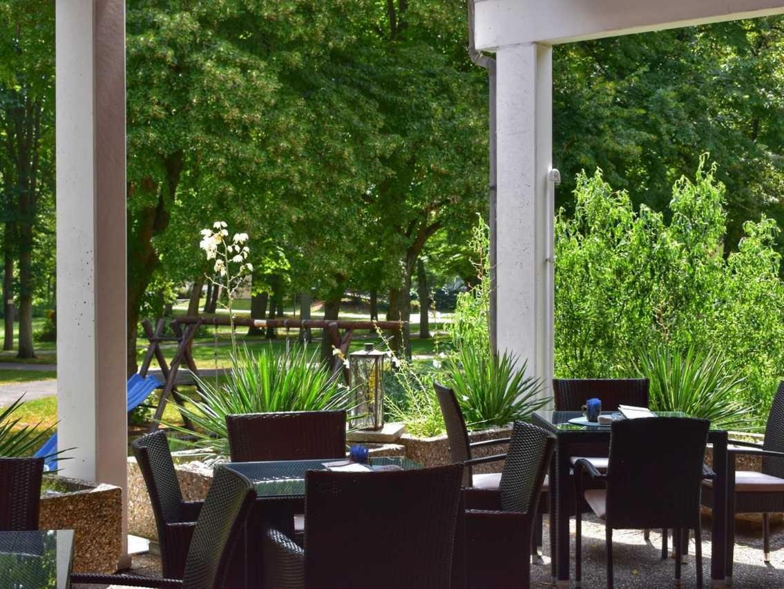 Reichels Parkhotel Бад-Виндсхайм Экстерьер фото