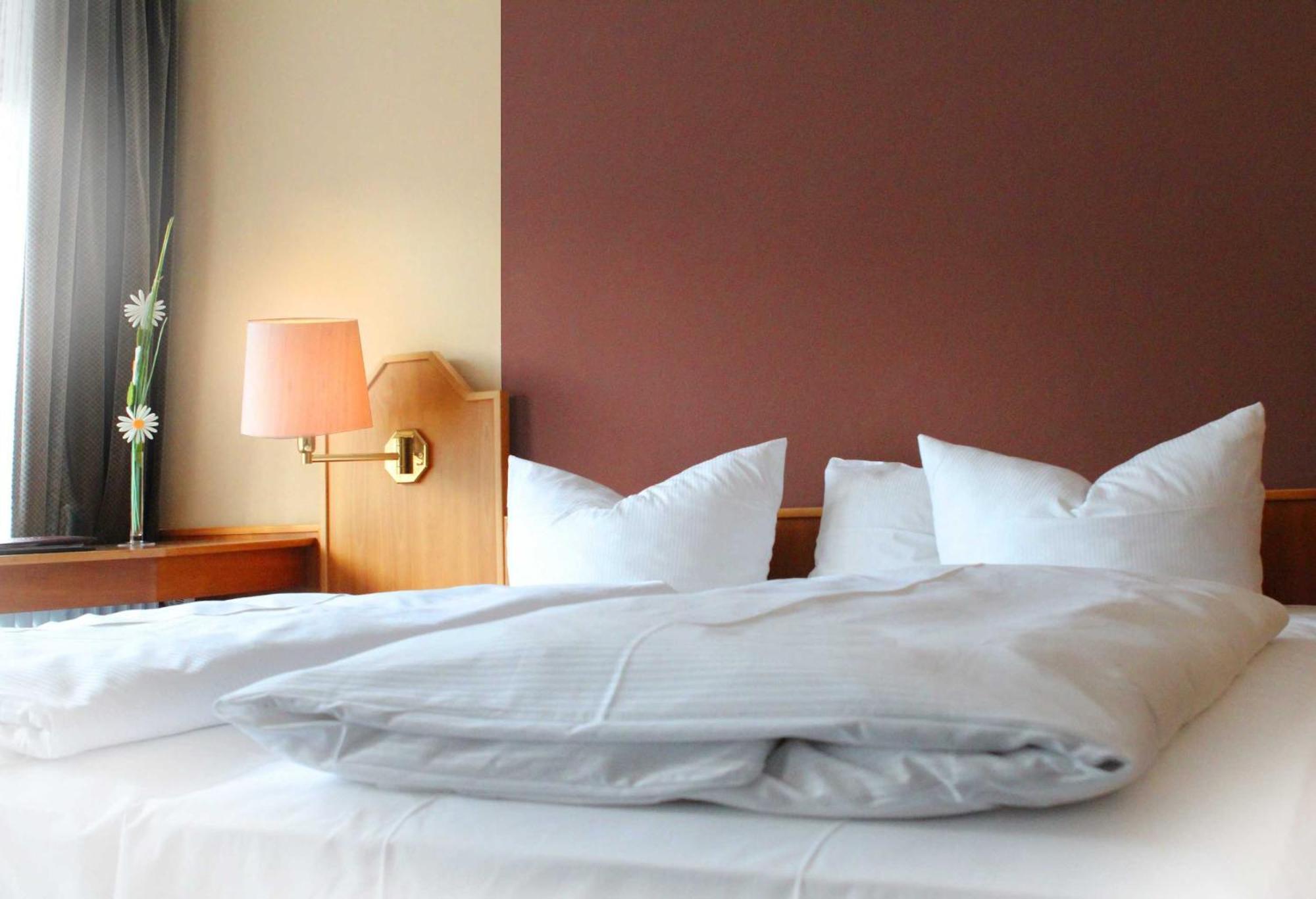 Reichels Parkhotel Бад-Виндсхайм Экстерьер фото