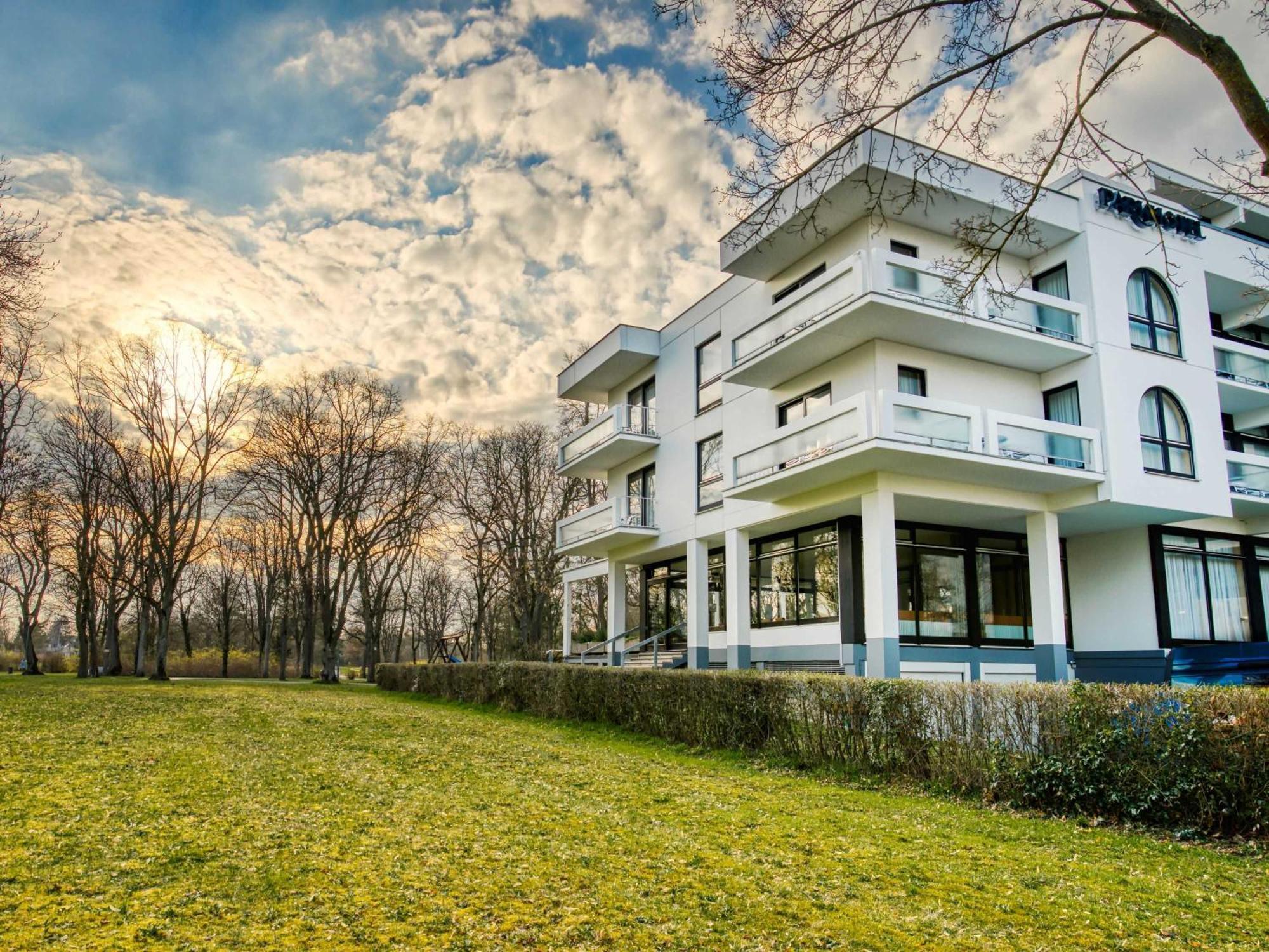 Reichels Parkhotel Бад-Виндсхайм Экстерьер фото