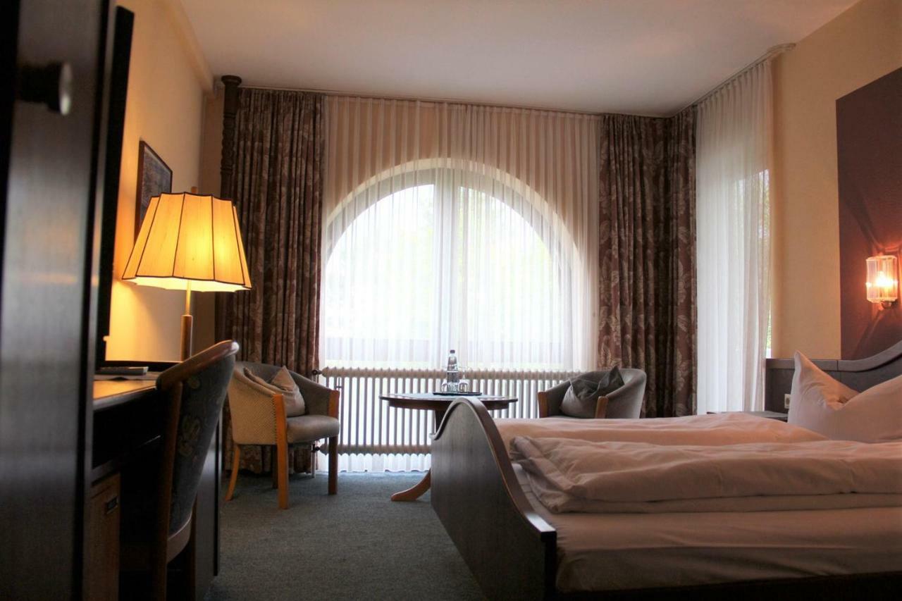 Reichels Parkhotel Бад-Виндсхайм Экстерьер фото